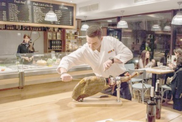 Restaurantul OSHO se extinde în Constanţa